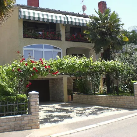 Διαμέρισμα Boris *